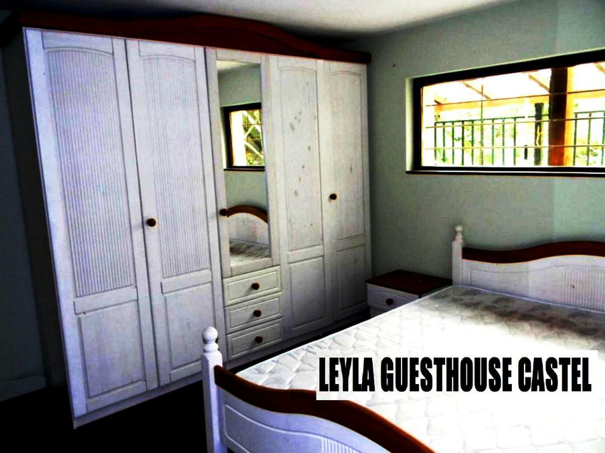 Leyla Guesthouse Castel Braşov Exteriör bild